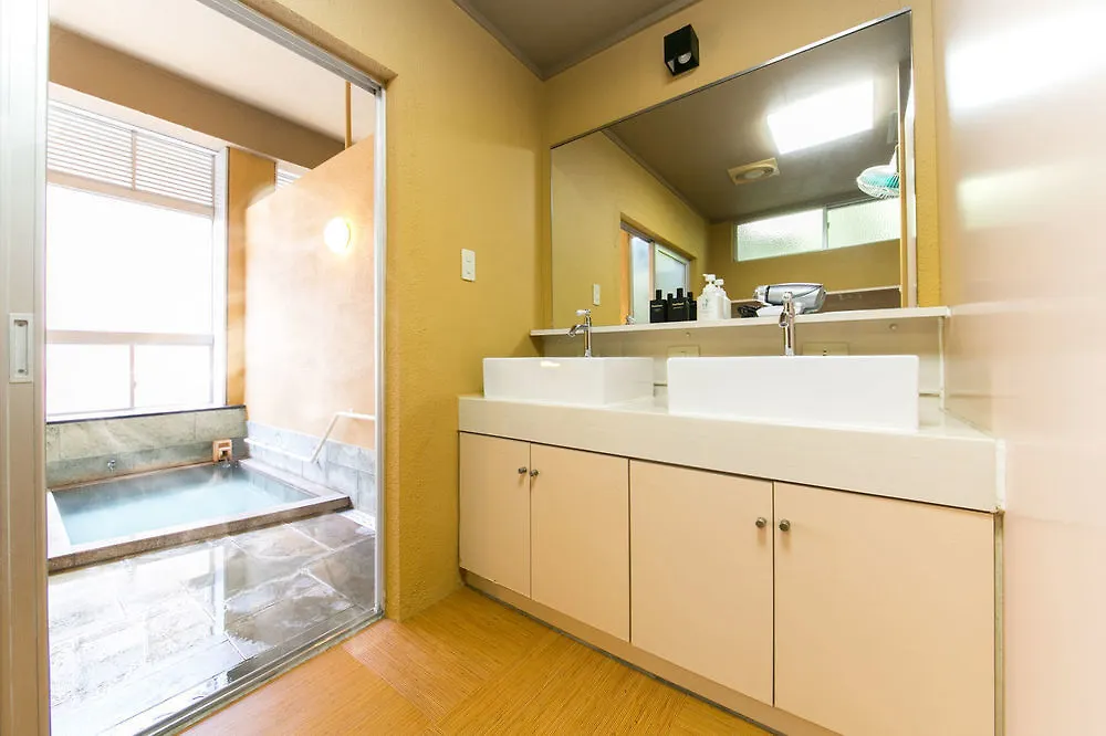 Hotel Oyado Hakone Hachiri no Yu 3*,